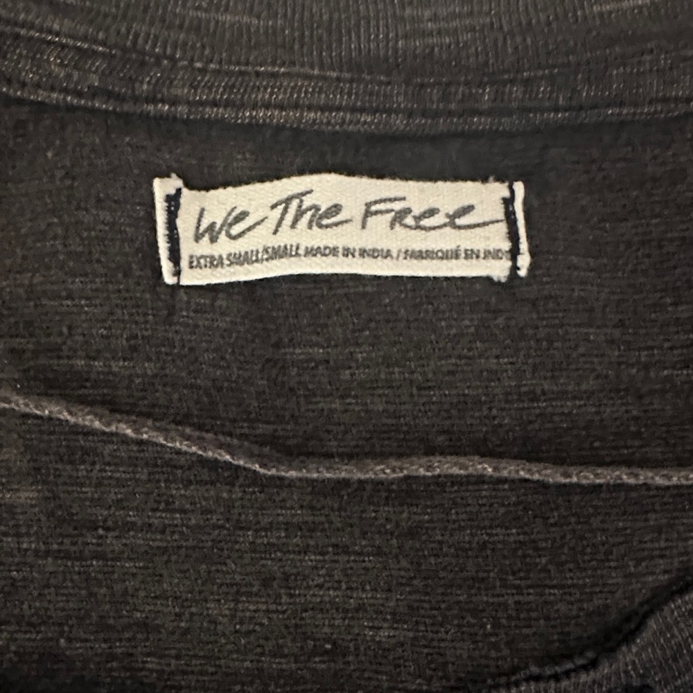 NWOT WE THE FREE x Free People So Edgy Tee In Washed Black Combo - Picture 7 of 8